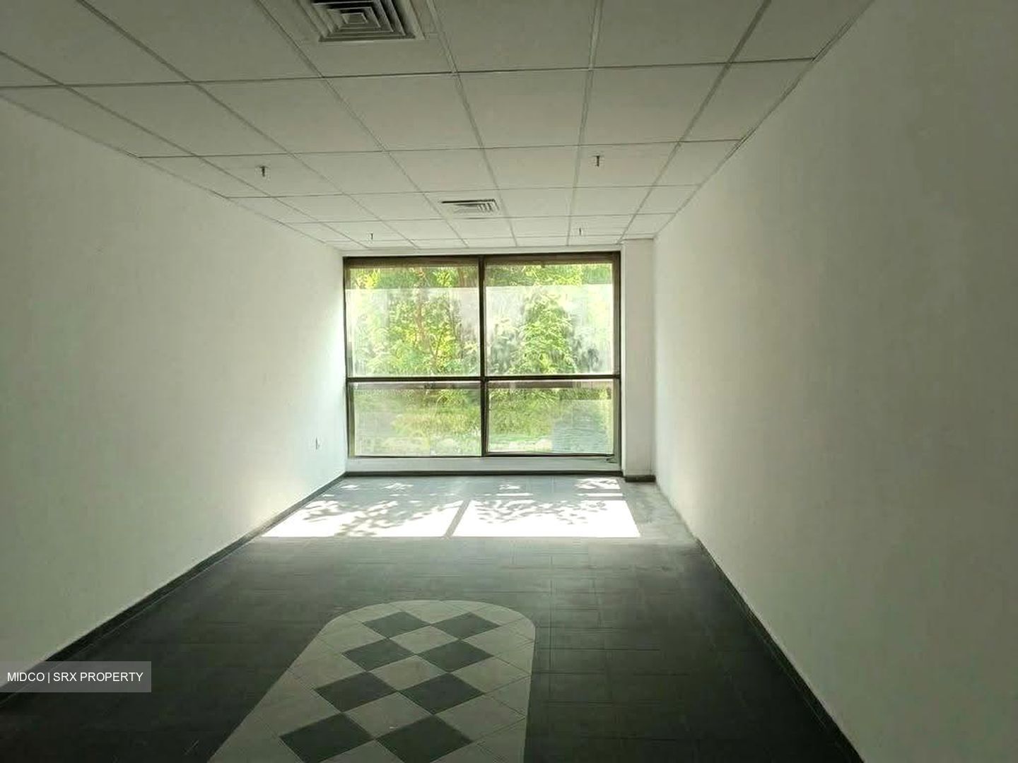Lucky Plaza (D9), Shop House #629208131